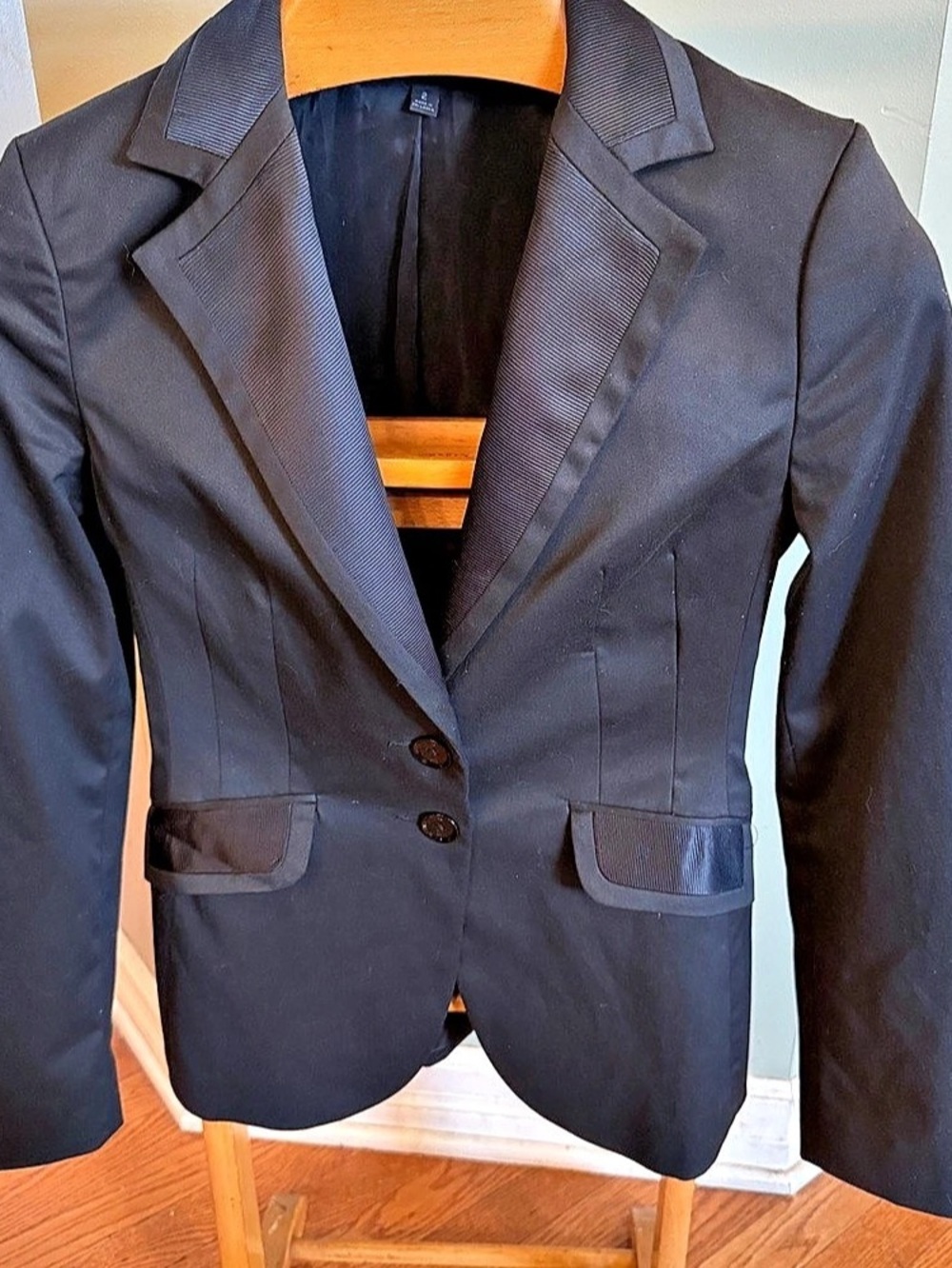 Express Black Tuxedo Blazer Jacket Grosgrain Ribbon Trim Size 2
